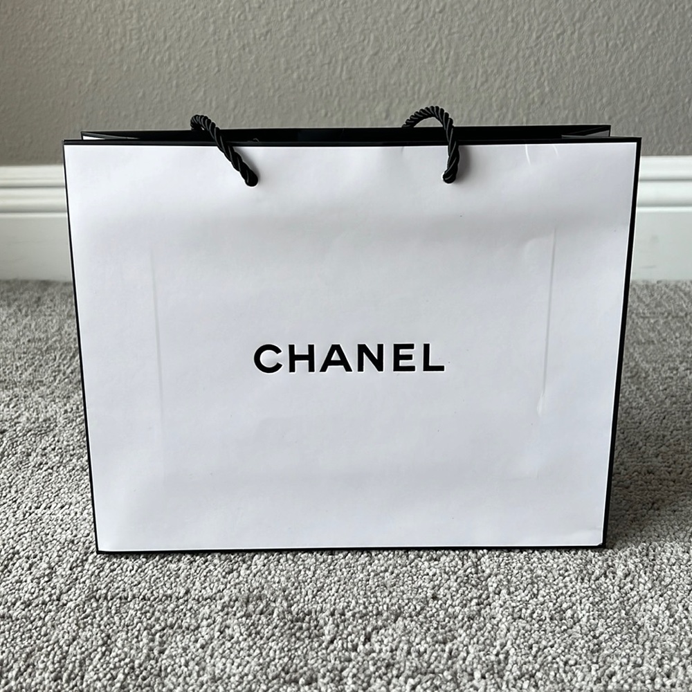CHANEL paper bag